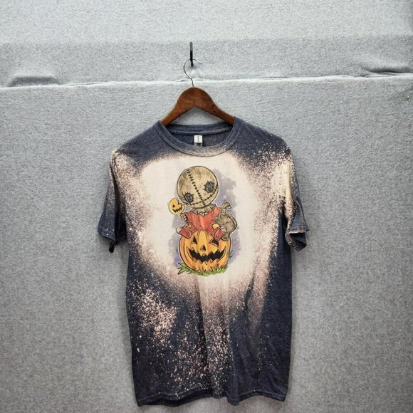 Vintage-Look Gildan Softstyle Halloween Graphic Tee In Distressed Charcoal Gray - Picture 1 of 4